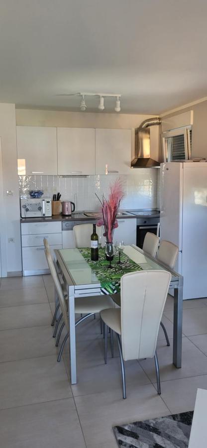 Apartment Summer Dream Пунат Екстер'єр фото
